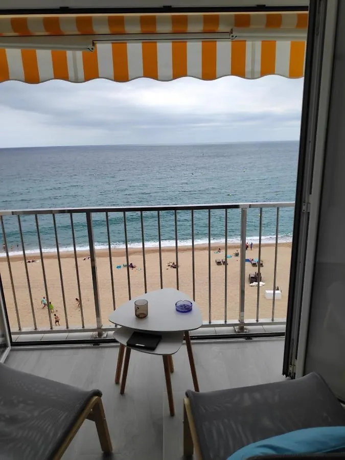 Beach Palace Apartamento Primera Linea De Mar Apartment Platja d'Aro